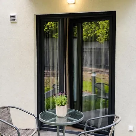 Appartement Rajska 77 *